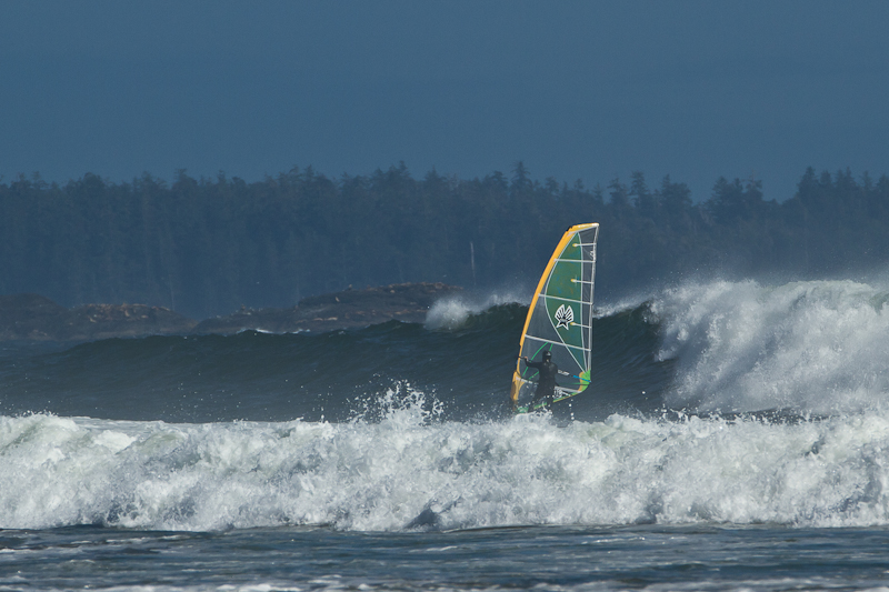 Eastside racing down the line
