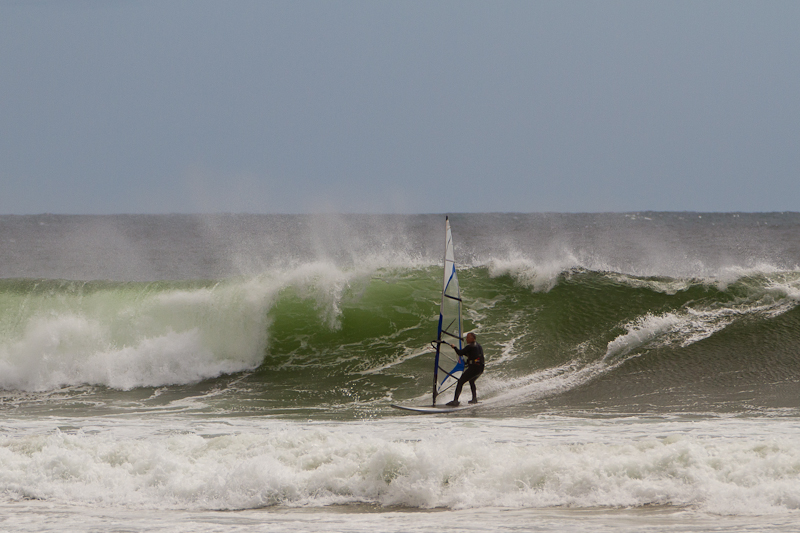 DavidM on the wave of the day!
