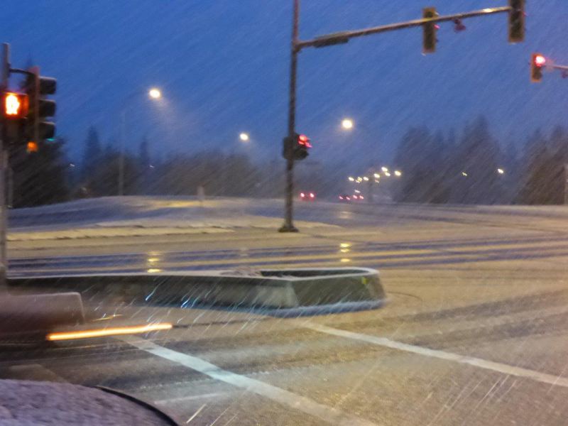 Nanaimo Bypass- CB webcam zoom is amazing
just a little ugly out, got worse from here (but no pix turned out)
