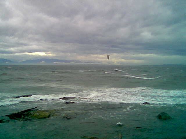 Dave rippin it up
Marathon Dave givin her at the secret spot.
