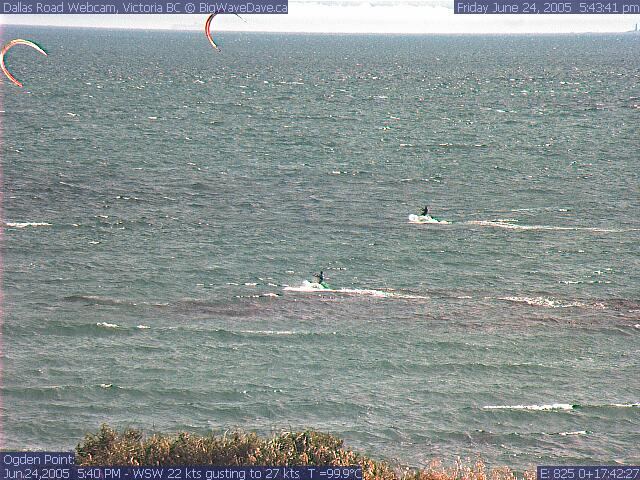 Sharky and Kite Kook battle it out (no cannons though)
waiting for the tall ships
