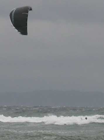 Head high white water
