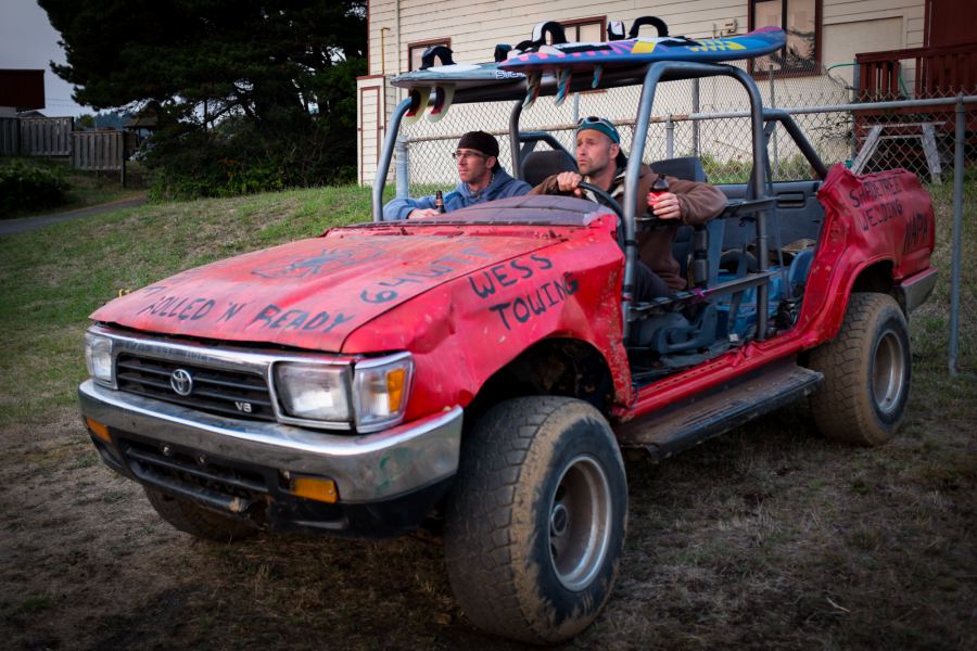 The Dunkinguy van broke down...
...so we traded it straight across for this beast. Kind of sucked on the I5. Gold Beach is so much fun!
