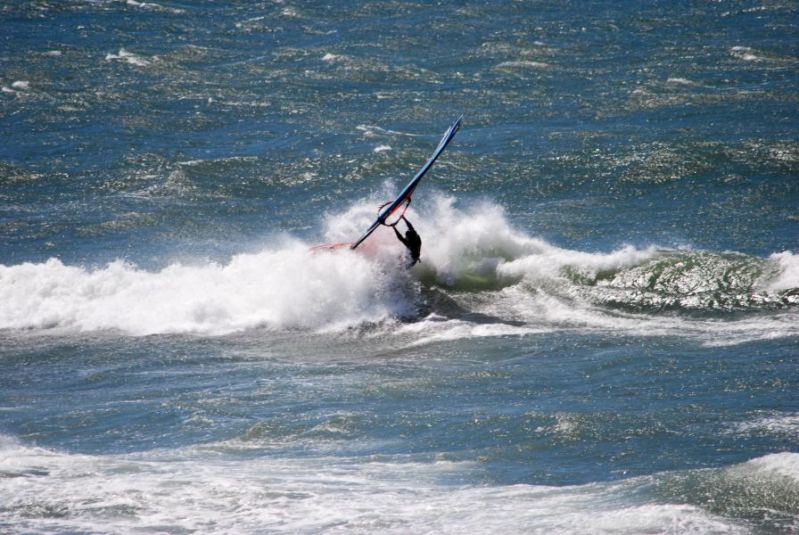 BWD - Only hangs out in the critical sections..sailed away
