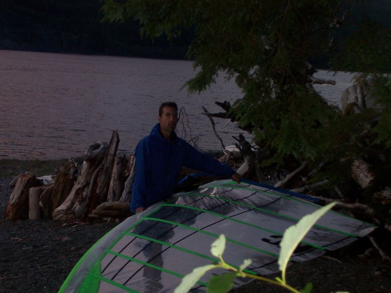 windsurf 24/7 at Nitinat rigging his BIG sail for the end of season sailing
