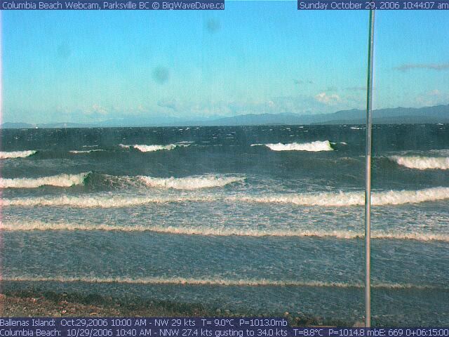 Pretty good windswell for a NW
