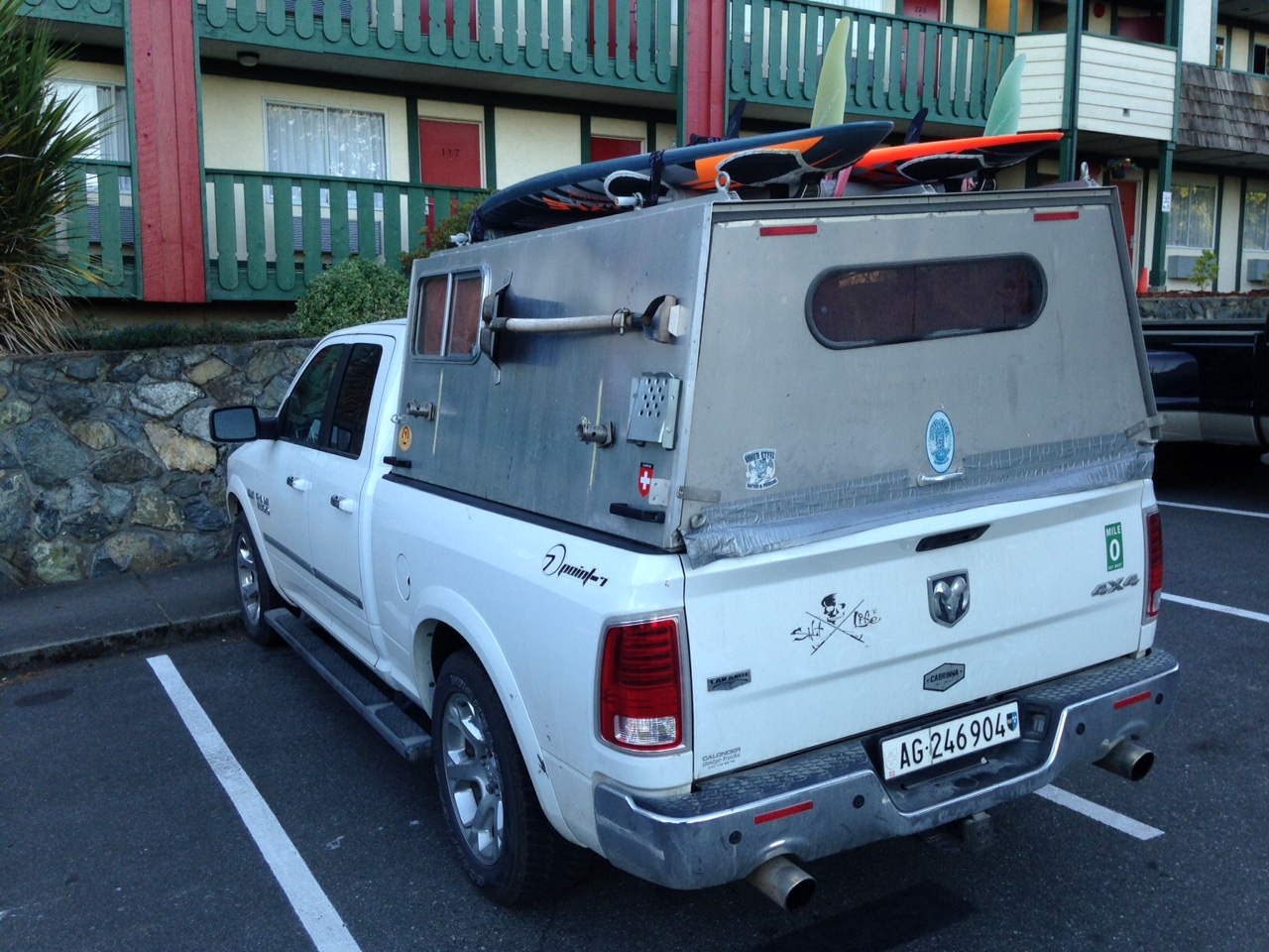 Dodge Ram 1500 4x4 Crew Cab 1